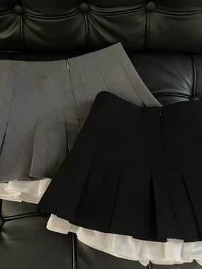 Gray Pleated Women's Skirt with White Layered Hem